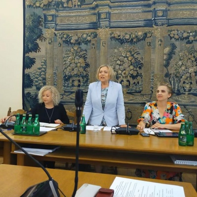 Otwarcie obrad przez Posłanki - Wanda Nowicka, Katarzyna Kotula i Joanna Scheuring-Wielgus